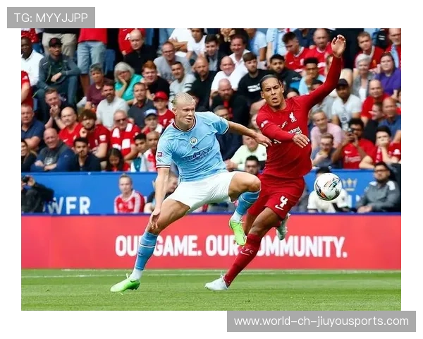 英超豪门争夺战：冠军悬念将持续到最后一轮，英超的豪门球队